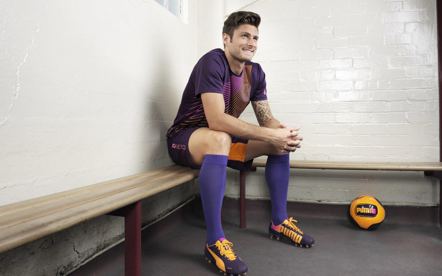 依然不在状态！追梦半场6中1，勇士体系运转再亮红灯